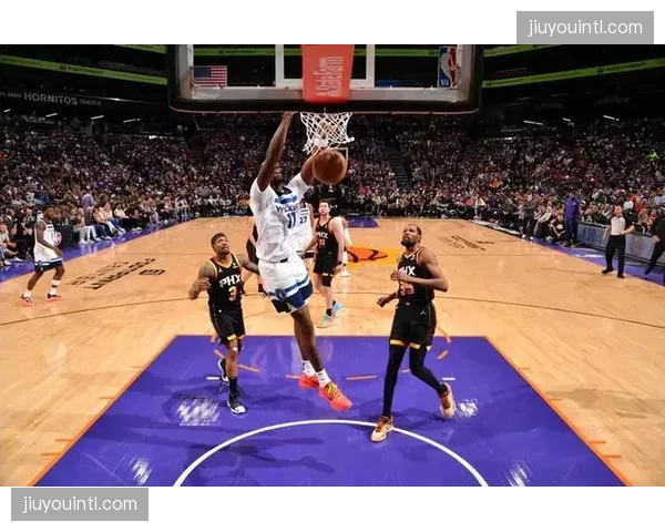 森林狼防守效率值较常规赛提升 季后赛强度适应能力出色